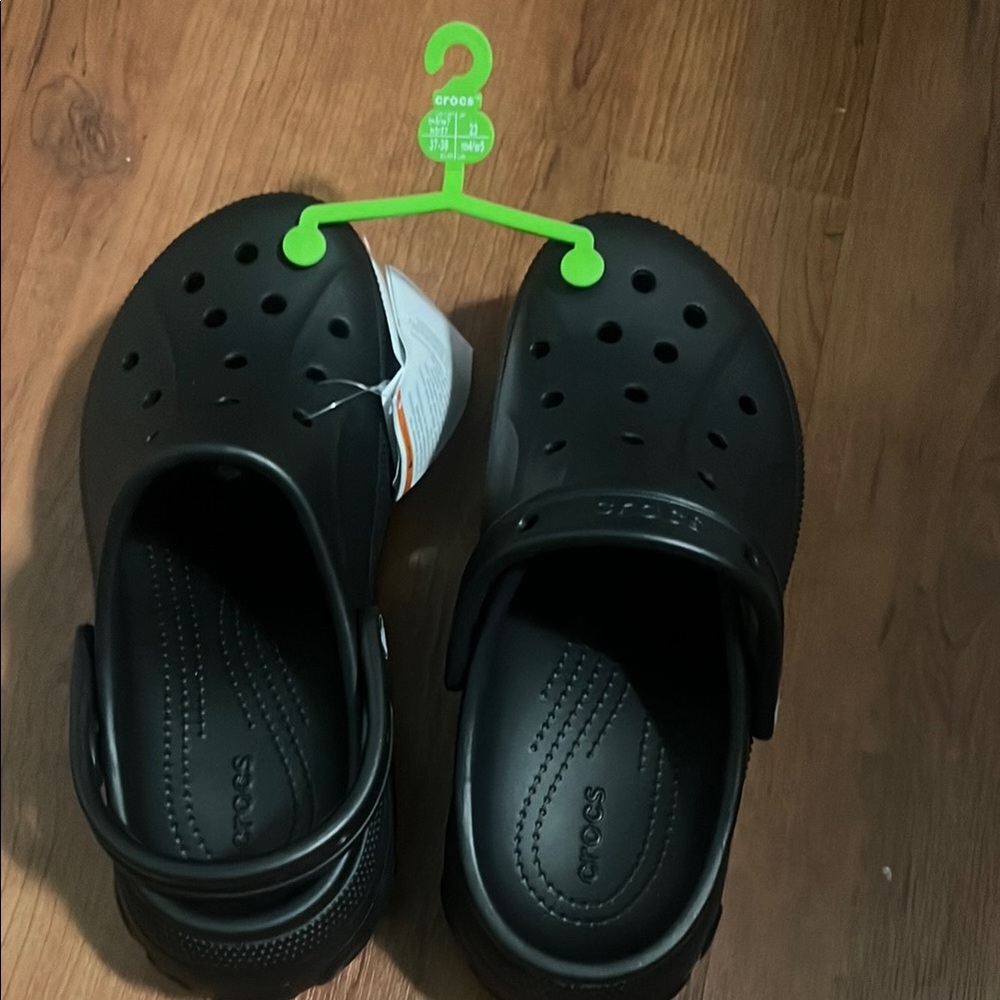 CROCS Black Slip-On Clogs